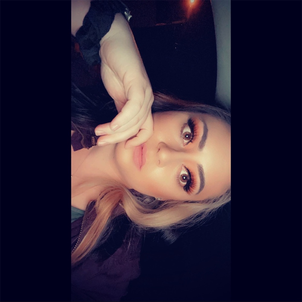 Meet your Posher, Amanda